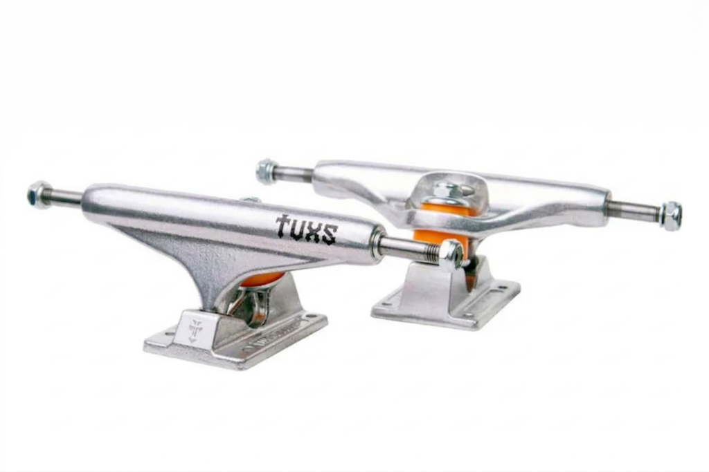 Juego de Trucks Tuxs Solid Base Alivianada